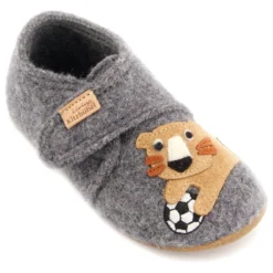 Living Kitzbühel Kid's Shoes Tiger & Football - Slippers -La Sporttock Shop living kitzbuehel kids shoes tiger football slippers detail 7